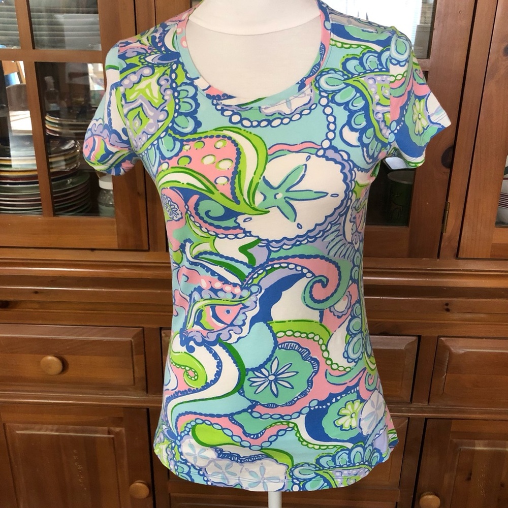 EUC Lilly Pulitzer Vibrant Short Sleeve Tee